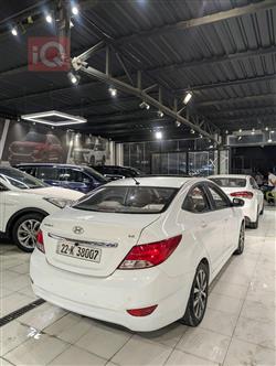 هیوندای ئەکسنت